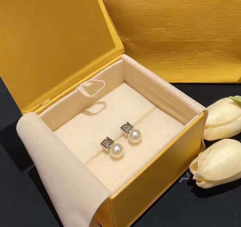 Fendi earring 01lyr61 (3)